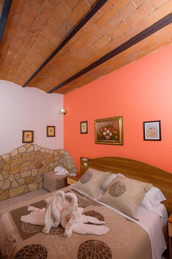 Agriturismo La Fata Γκροσέτο Εξωτερικό φωτογραφία